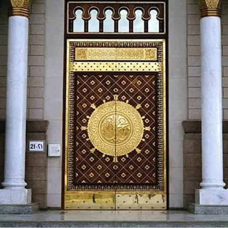 REPLICA-OF-MOSQUE-NABAWI’S-DOORS-2