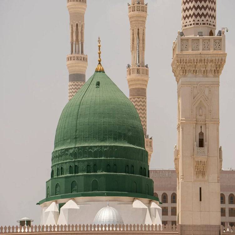 Masjid-al-Nabawi-6-scaled